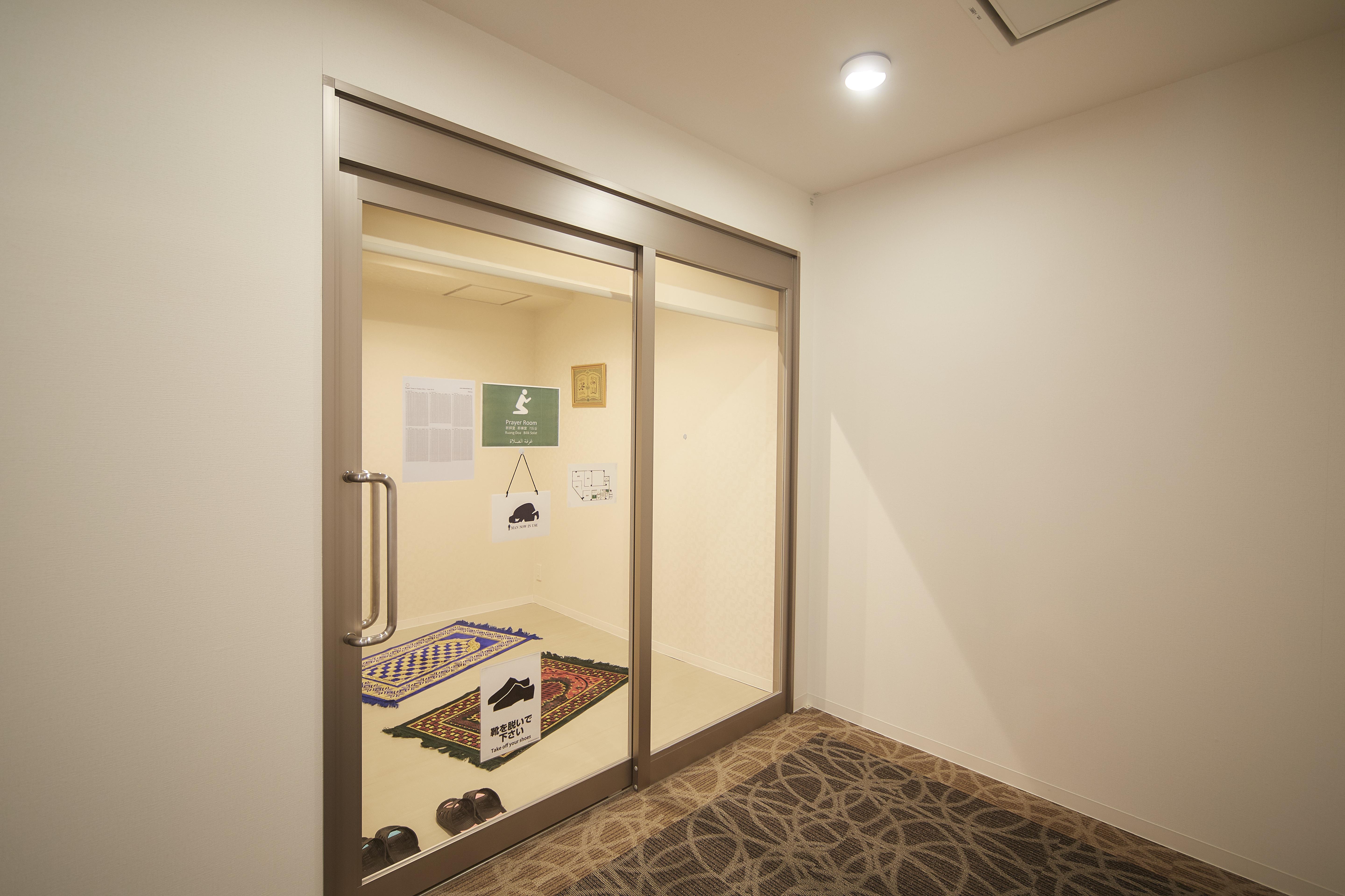 Sakura Garden Hotel Osaka Esterno foto